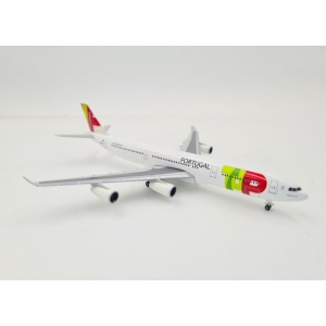 Model Airbus A340-300 TAP Portugal 1:500