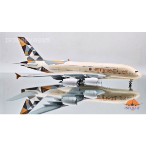 Model Airbus A380 ETIHAD 1:200 A6-APJ
