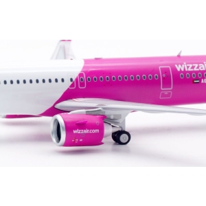 Model Airbus A321 Wizzair 1:200 A6-WZD Inflight
