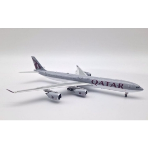Model Airbus A340-500 QATAR AIRWAYS 1:400 A7-HHH