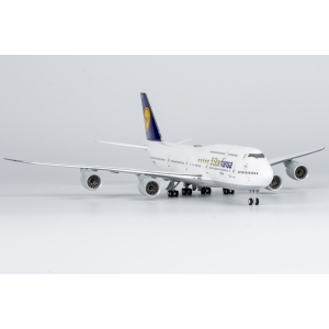 Model Boeing 747-8 LUFTHANSA 5Starhansa 1:400 D-ABYM YY