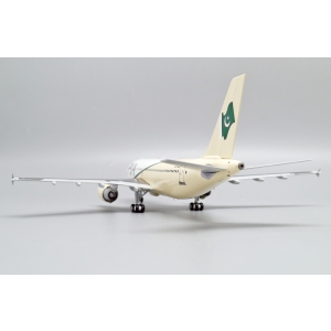 Model Airbus A310-300 PIA Pakistan 1:200 Jc Wings