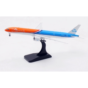 Model Boeing 777-300 KLM Orange 1:400 PH-BVA