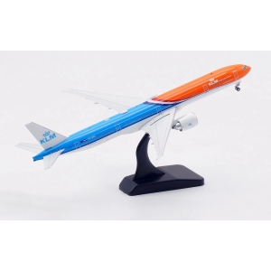 Model Boeing 777-300 KLM Orange 1:400 PH-BVA