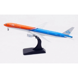 Model Boeing 777-300 KLM Orange 1:400 PH-BVA