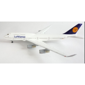 Model Boeing 747-400 Lufthansa D-ABVY Inflight500