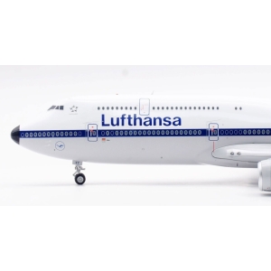Model Boeing 747-8 LUFTHANSA 1:200 D-ABYT SQ Wings OSTATNI!
