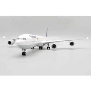 Model Airbus A340-600 Lufthansa 1:200 D-AIHN Jc Wings