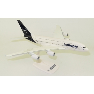 Model Airbus A380 Lufthansa D-AIMB 1:250