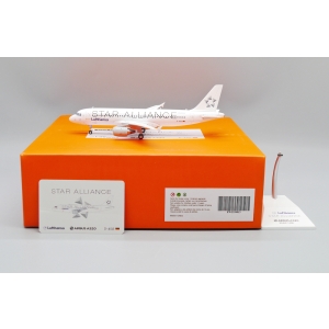 Model Airbus A320 Lufthansa Star Alliance 1:200 D-AIQS