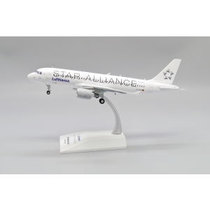 Model Airbus A320 Lufthansa Star Alliance 1:200 D-AIQS