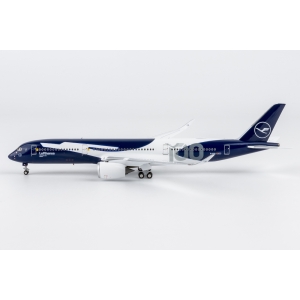 Model Airbus A350-900 LUFTHANSA 1:400 D-AIXL 100 years - UNIKAT