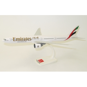 Model Boeing 777-300 Emirates