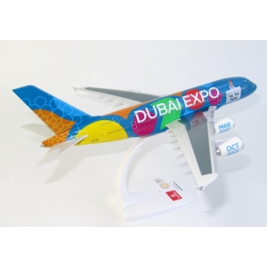 Model Airbus A380 Emirates MAGIC 1:250