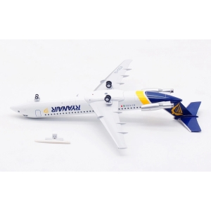 Model BAC 111-531FS One-Eleven RYANAIR 1:200 EI-CCU