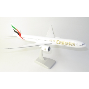 Model Boeing 777-9X Emirates 1:200 HOGAN