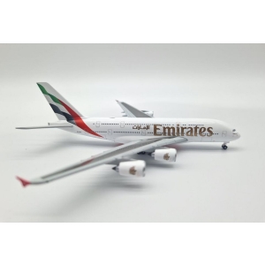 Model Airbus A380 EMIRATES 1:500 A6-EOH