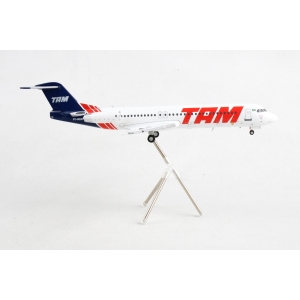 Model Fokker 100 TAM Brasil 1:200 GEMINI