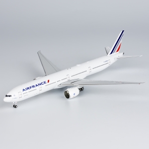 Model Boeing 777-300 AIR FRANCE 1:400 F-GZNA NG Model