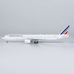 Model Boeing 777-300 AIR FRANCE 1:400 F-GZNA NG Model
