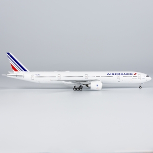Model Boeing 777-300 AIR FRANCE 1:400 F-GZNA NG Model