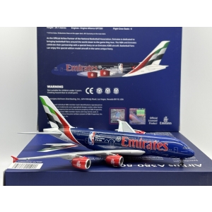 Model Airbus A380 Emirates 