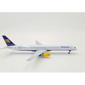 Model Boeing 757-300 Icelandair 1:400