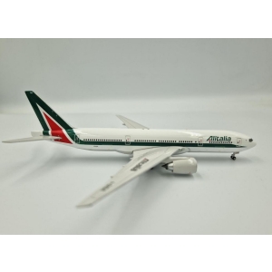 Model Boeing 777-200 Alitalia 1:400 GEMINI Unikat!