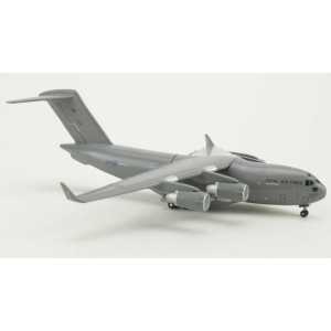 Model Boeing C-17 Globemaster RAF Brize Norton 1:400 GMRAF006