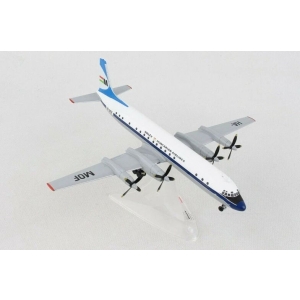 Model Ilyushin IŁ18 MALEV 1:200 HA-MOF Herpa