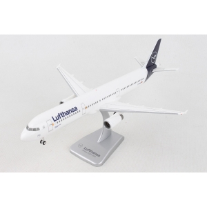 Model Airbus A321 Lufthansa D-AIDB