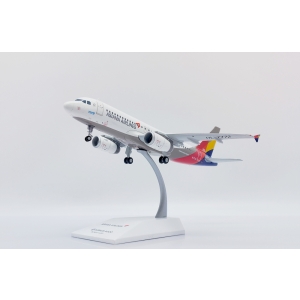 Model Airbus A320 ASIANA 1:200 Jc Wings