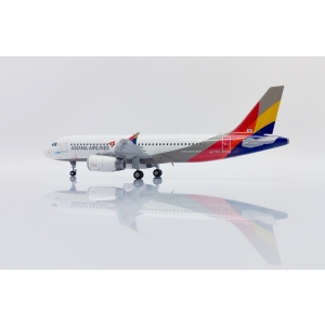 Model Airbus A320 ASIANA 1:200 Jc Wings