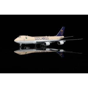 Model Boeing 747-8 Saudia CARGO 1:400 INTERACTIVE