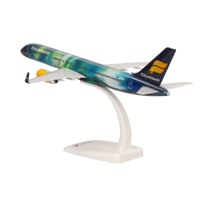 Model Boeing 757-200 Icelandair Hekla Aurora