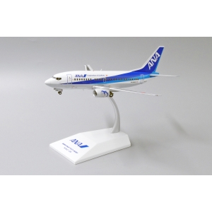 Model Boeing 737-500 ANA 1:200