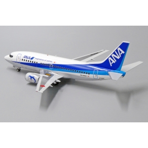 Model Boeing 737-500 ANA 1:200