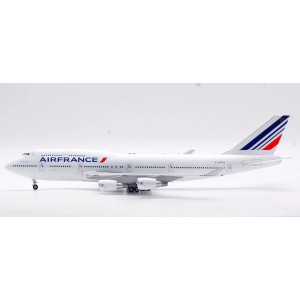 Model Boeing 747-400 AIR FRANCE 1:200 SQ Wings F-GITH