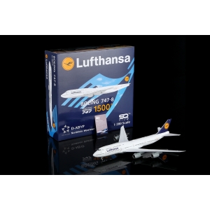 Model Boeing 747-8 LUFTHANSA 1:200 D-ABYP
