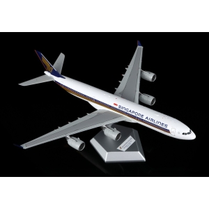 Model Airbus A340-500 SINGAPORE 1:200 9V-SGC
