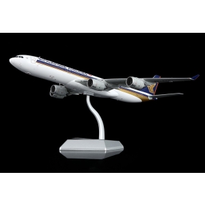 Model Airbus A340-500 SINGAPORE 1:200 9V-SGC