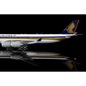Model Airbus A340-500 SINGAPORE 1:200 9V-SGC