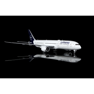 Model Boeing 787-9 LUFTHANSA 1:200 D-ABPF