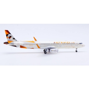 Model Airbus A321 ETIHAD 1:200 A6-AEE