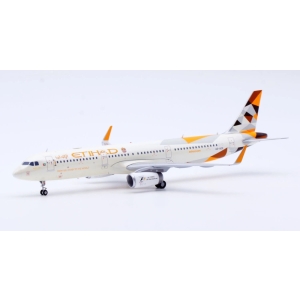 Model Airbus A321 ETIHAD 1:200 A6-AEE