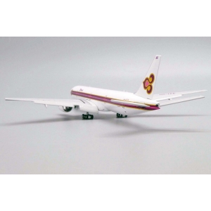 Model Boeing 777-300 THAI 1:400 Old Livery