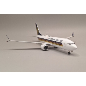 Model Boeing 737MAX8 SINGAPORE 1:200 9V-MBP J FOX