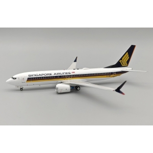 Model Boeing 737MAX8 SINGAPORE 1:200 9V-MBP J FOX