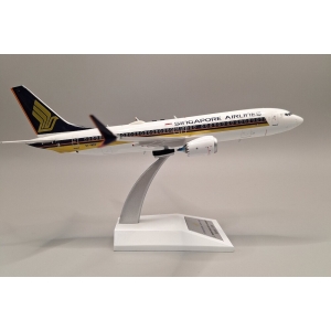 Model Boeing 737MAX8 SINGAPORE 1:200 9V-MBP J FOX