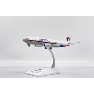 Model Boeing 737-500 Malaysia 1:200 Jc Wings